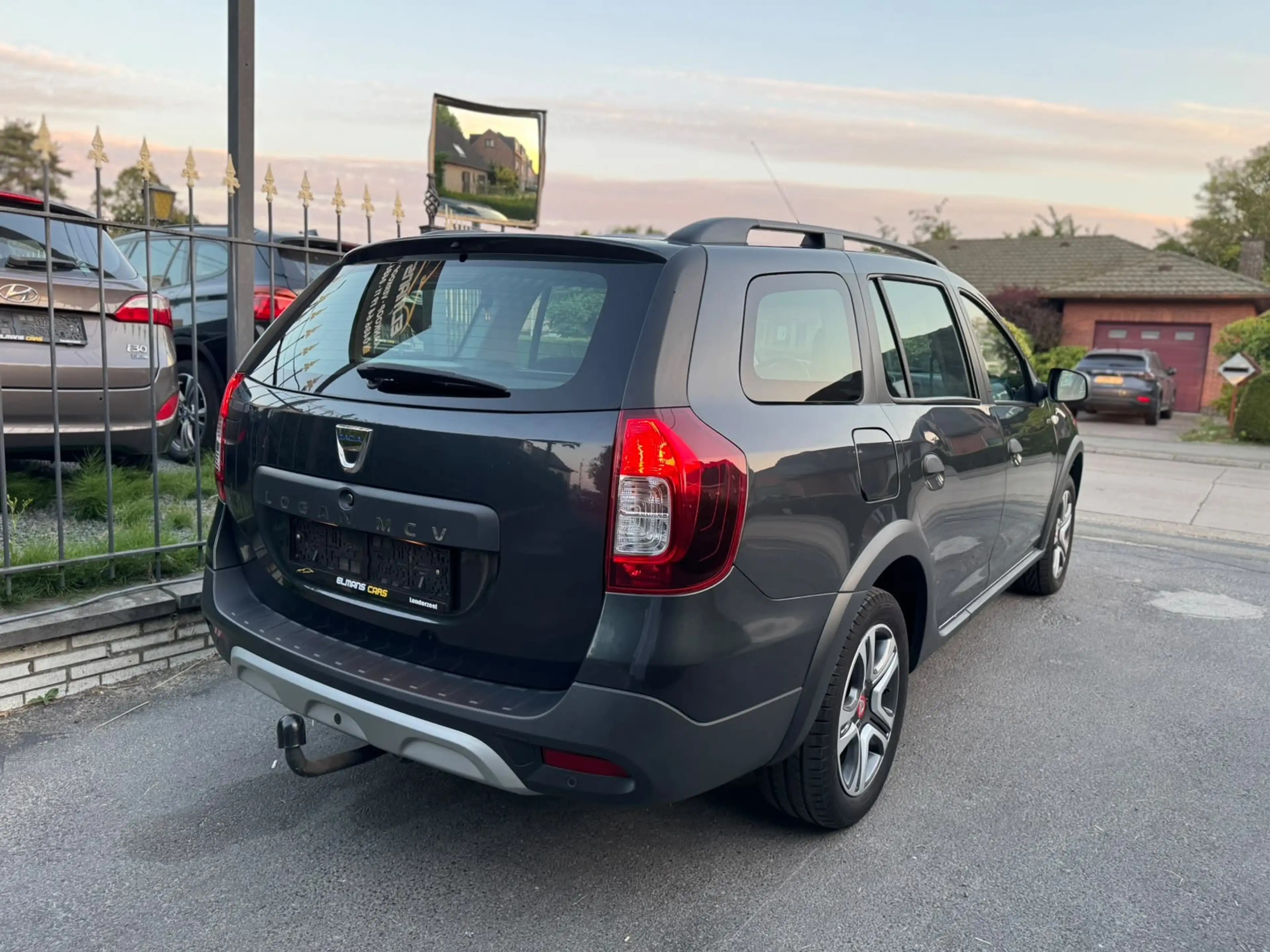 Dacia Logan Logan MCV Stepway 0.9 TCe Techroad (EU6.2) — photo 5