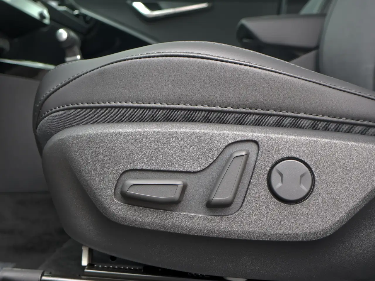 Kia Niro снимка Kia Niro