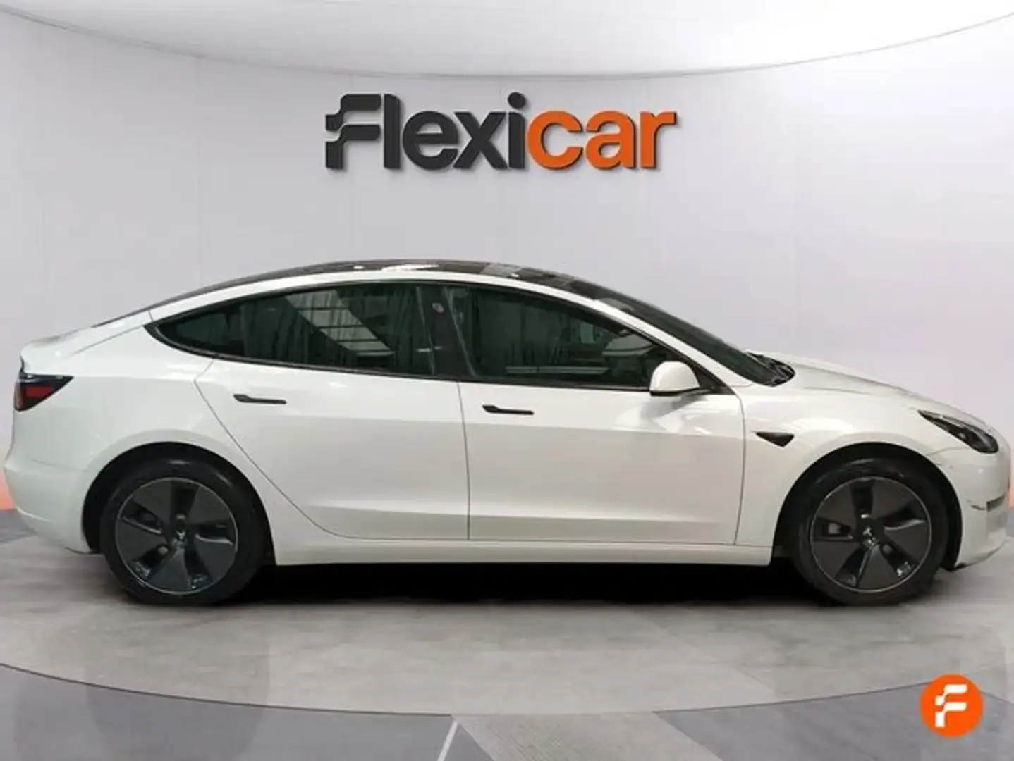 Tesla Model 3 RWD Blanco - 2