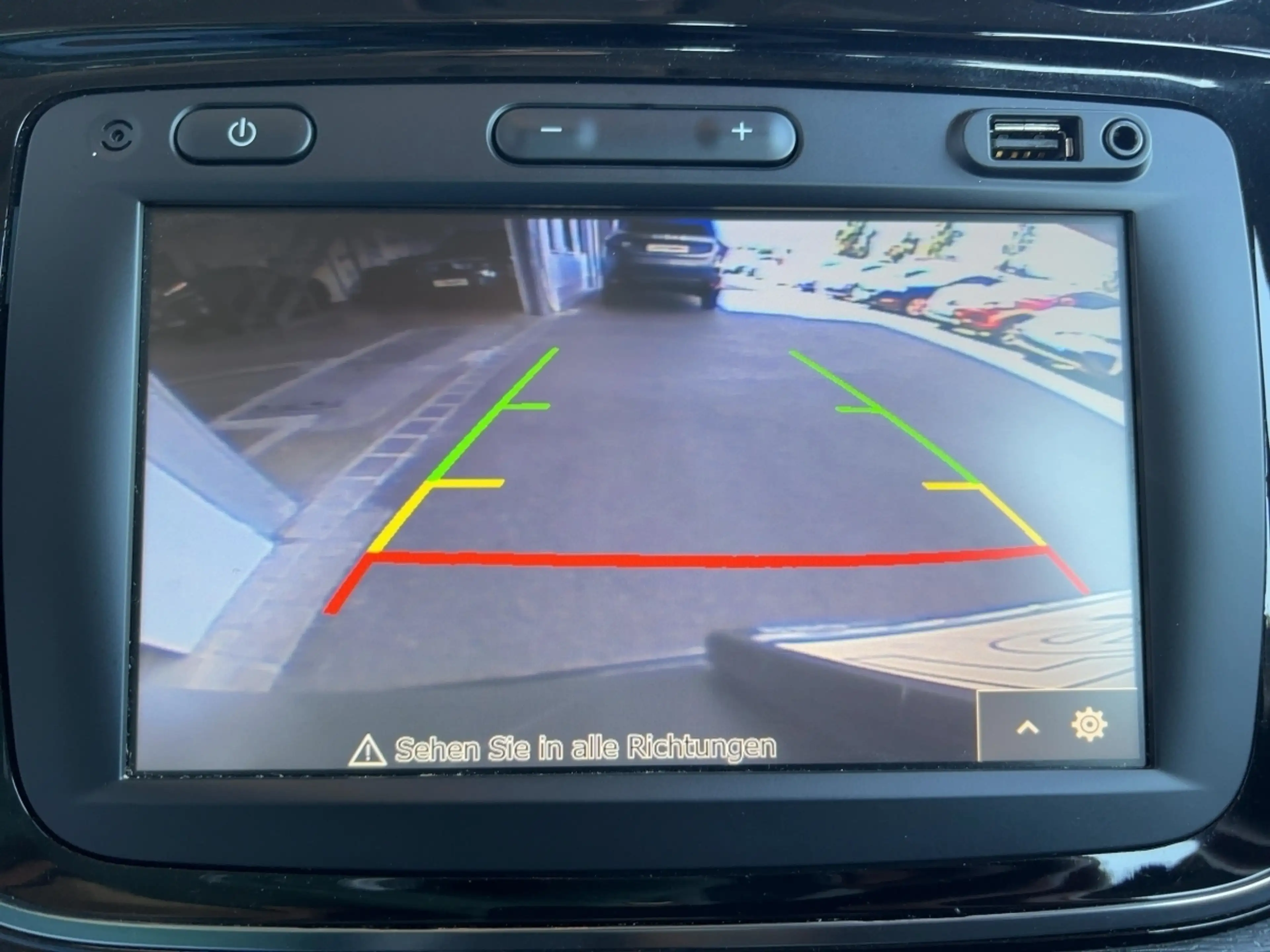 Dacia Lodgy Stepway Selection Blue dCi 115 7-Sitzer PDC — photo 15