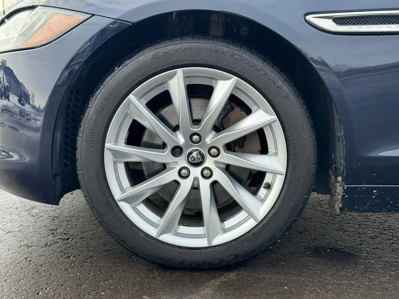 Jaguar XF снимка Jaguar XF