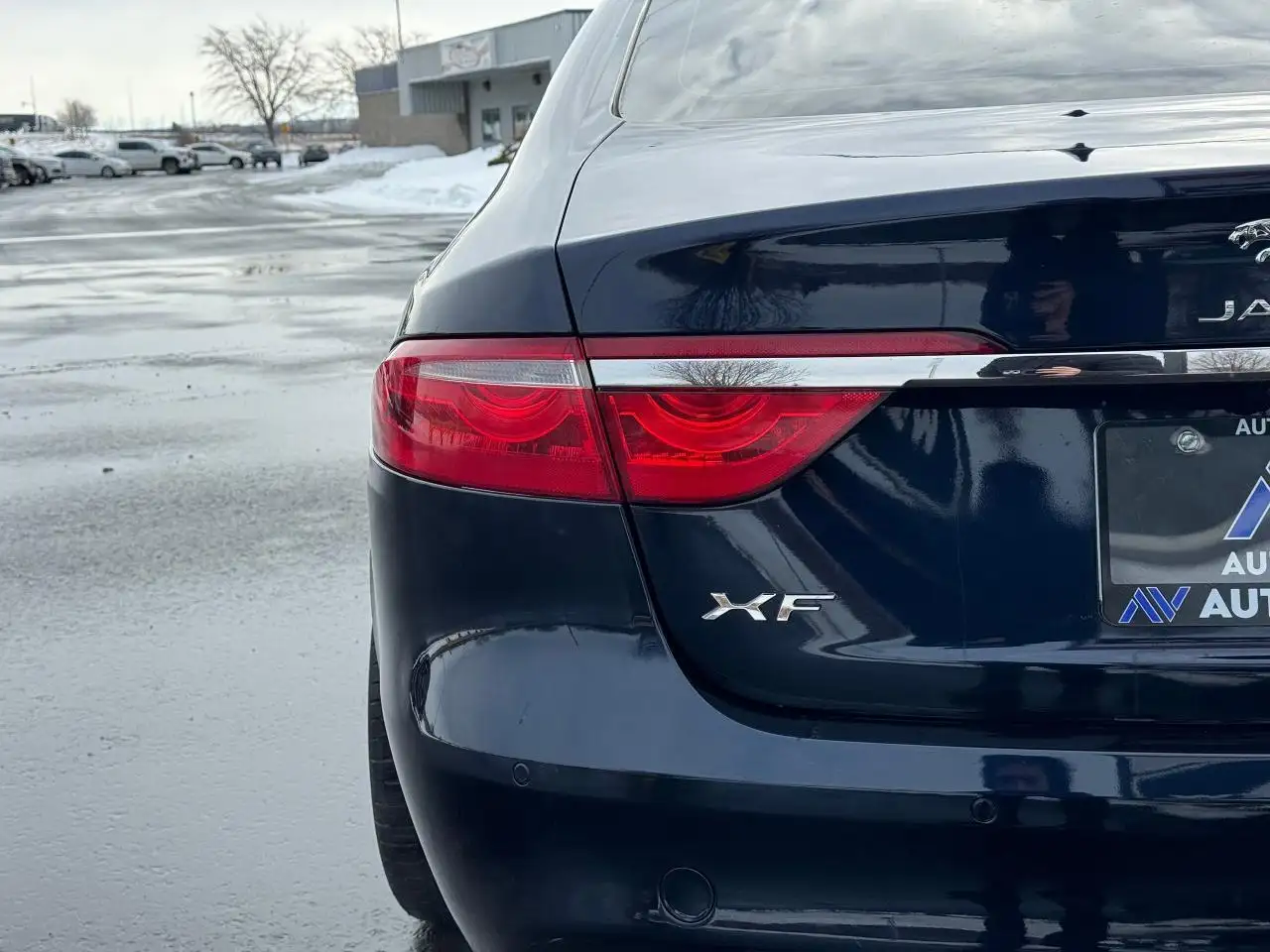 Jaguar XF снимка Jaguar XF