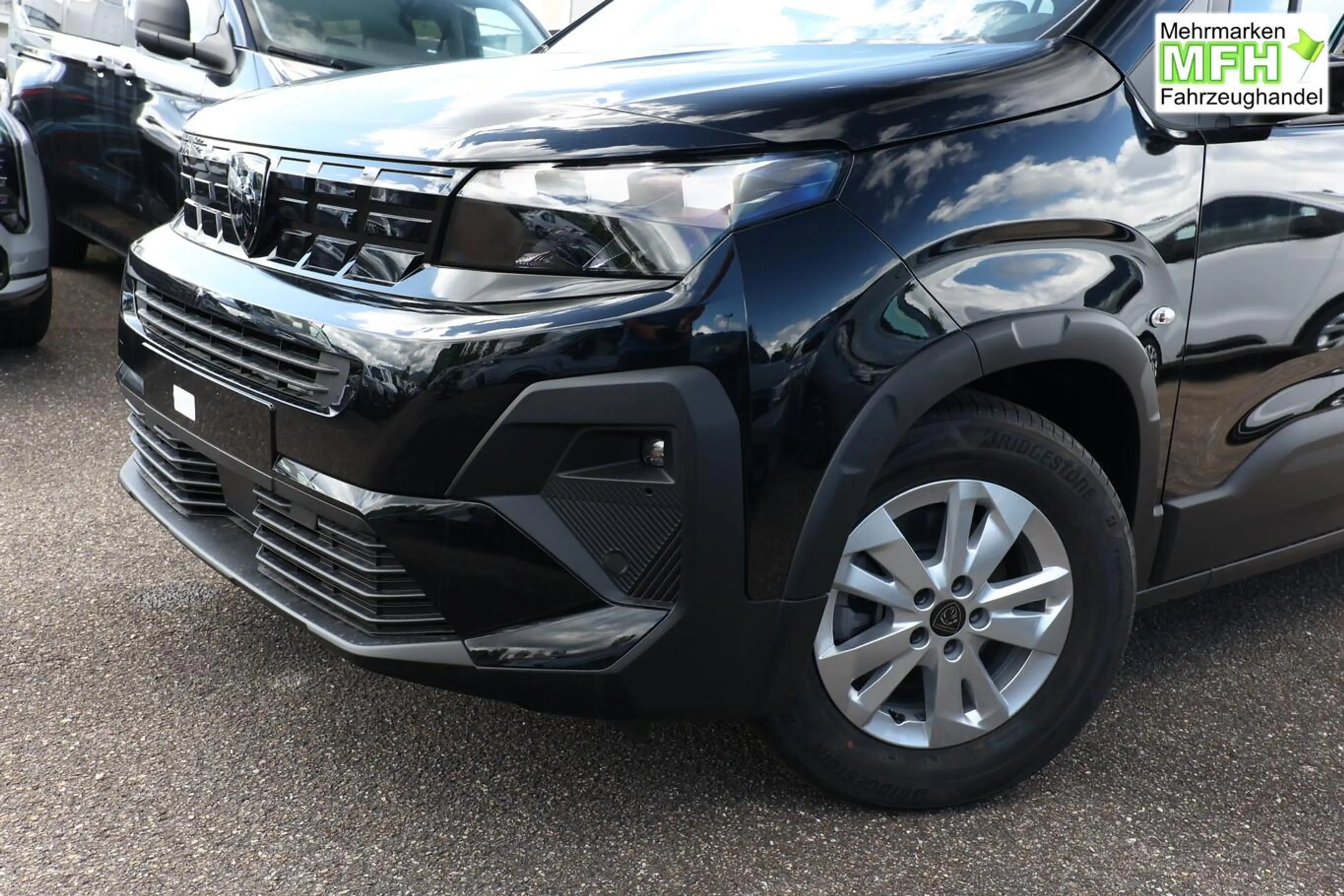 Peugeot Rifter Allure M1 Nav Keyl StyleP 2xSchiebet Kam 75 kW ... — photo 4