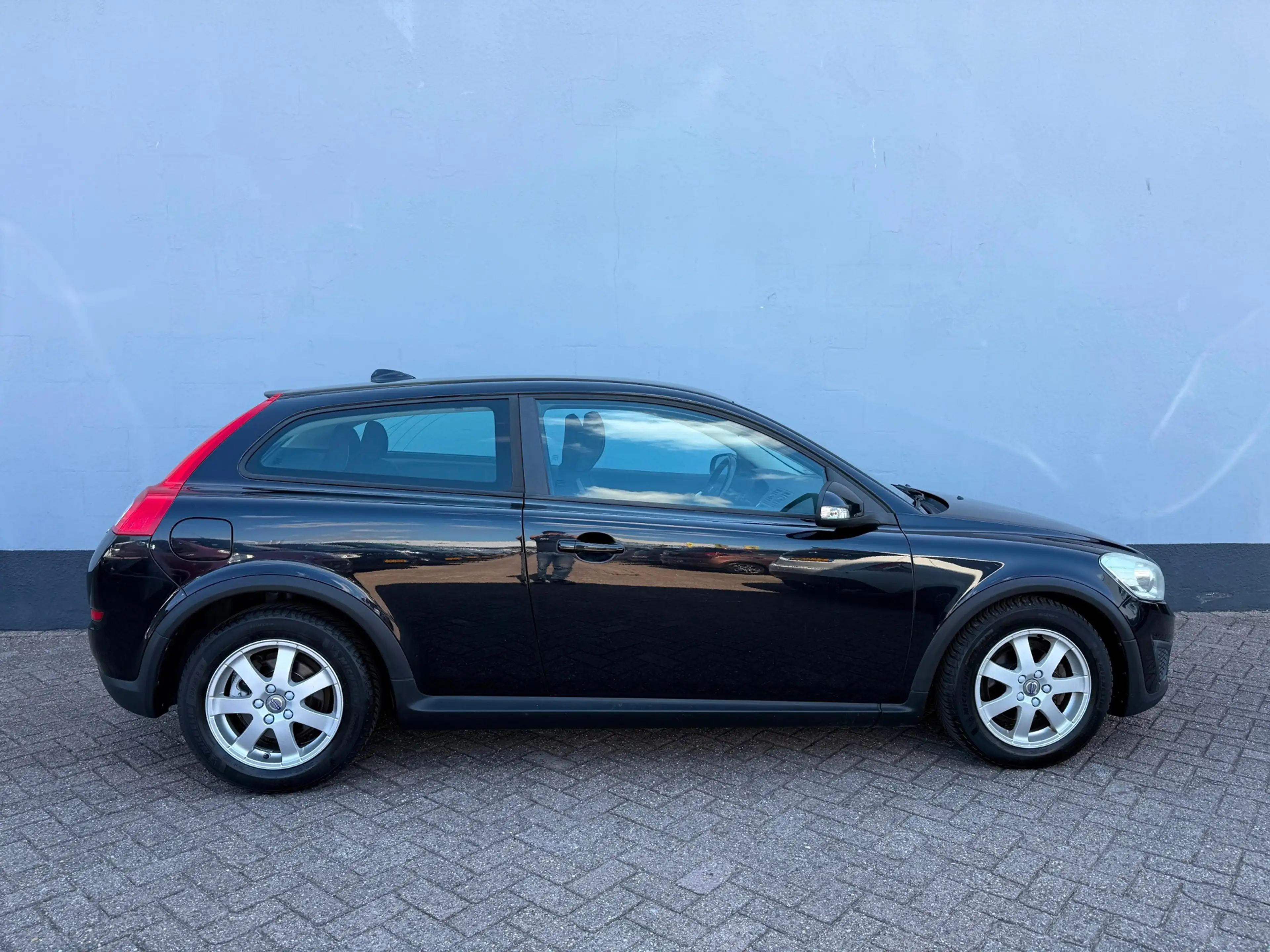 Volvo C30 2.0 Kinetic - Dealer Onderhouden — photo 5