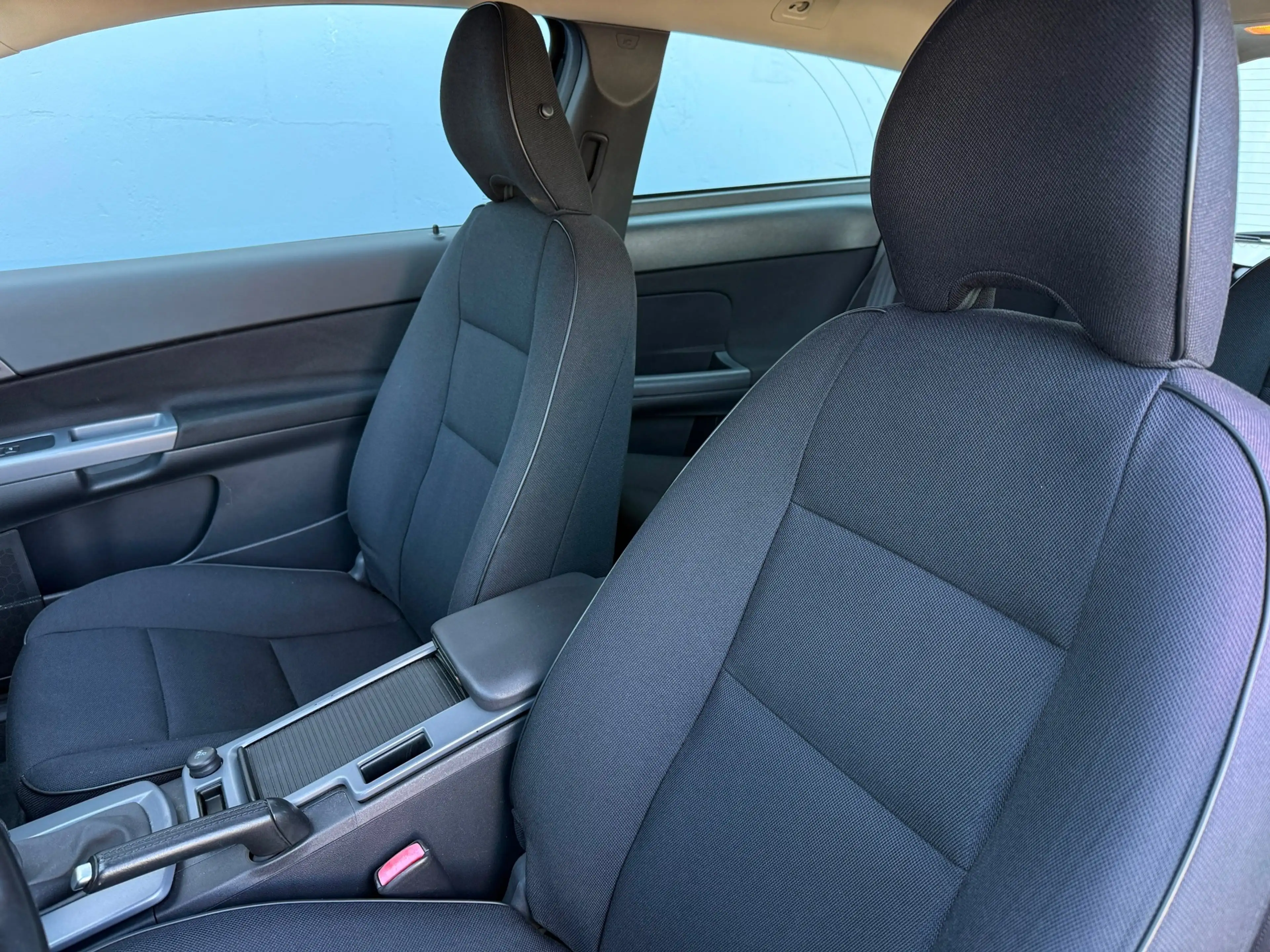 Volvo C30 2.0 Kinetic - Dealer Onderhouden — photo 8