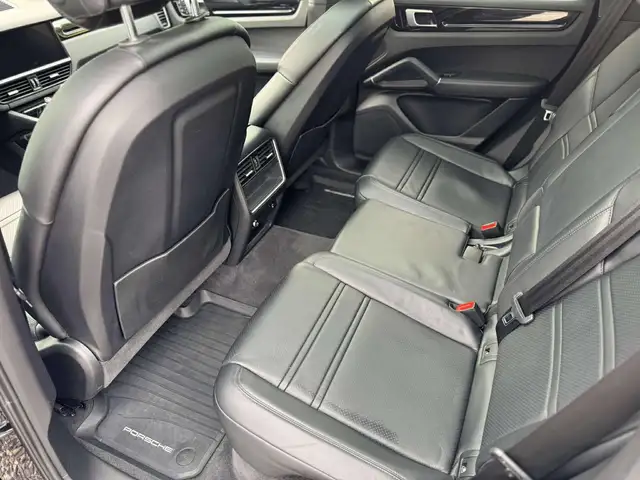 Porsche Cayenne Coupe E-Hybrid PHEV Allrad *VOLLLEDER *PANO *AHK Ansicht 12