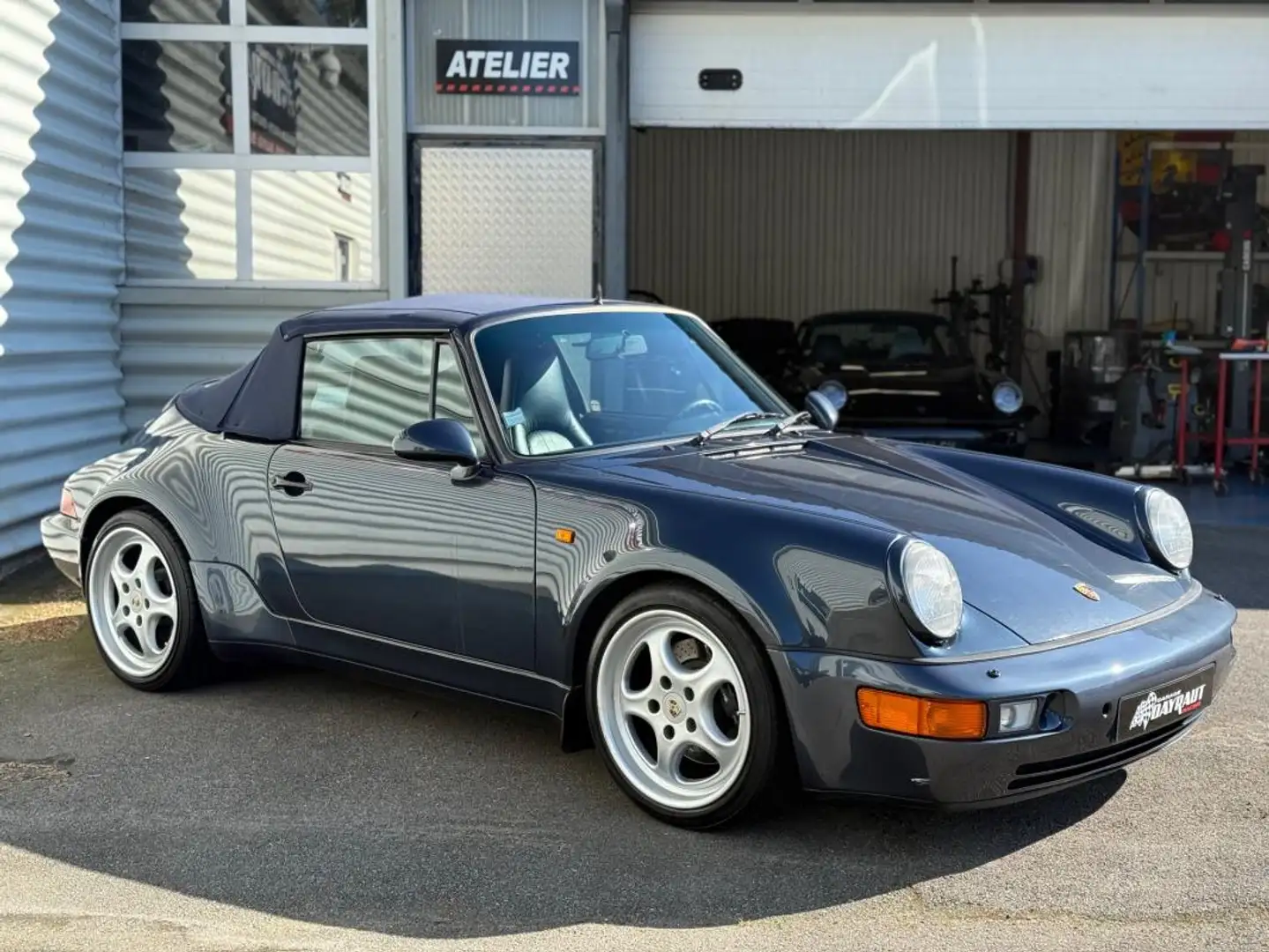 Porsche 911 964 CARRERA 4 CABROLET 3.6 250CV TURBO LOOK BVM Blauw - 2