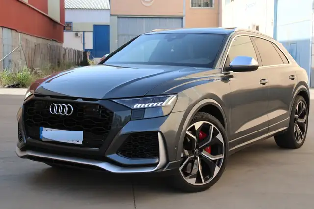 Audi RS Q8 TFSI quattro tiptronic