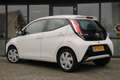 Toyota Aygo 1.0 VVT-i x-play ✅ Navi ✅ Bluetooth ✅ AC ✅ Rijklaa Bianco - thumbnail 6