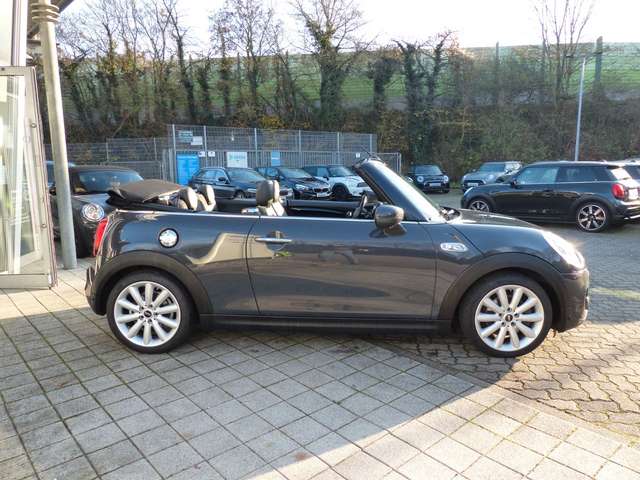 MINI Cooper S Cabrio "Chili", Leder, Navi, LED, 17"