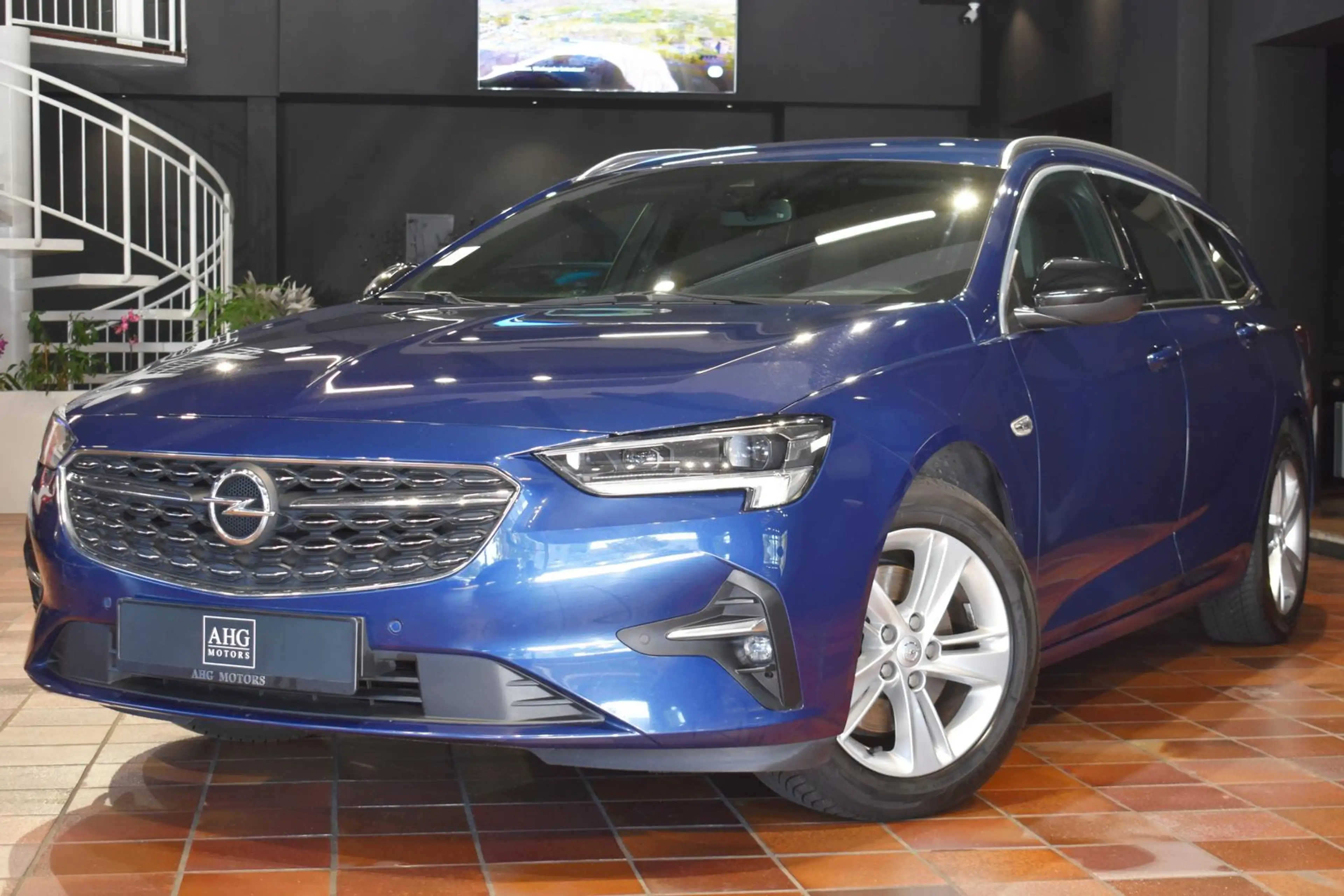 Opel Insignia ST 2.0 ACC HEADUP KEYLESS MATRIX KAMERA