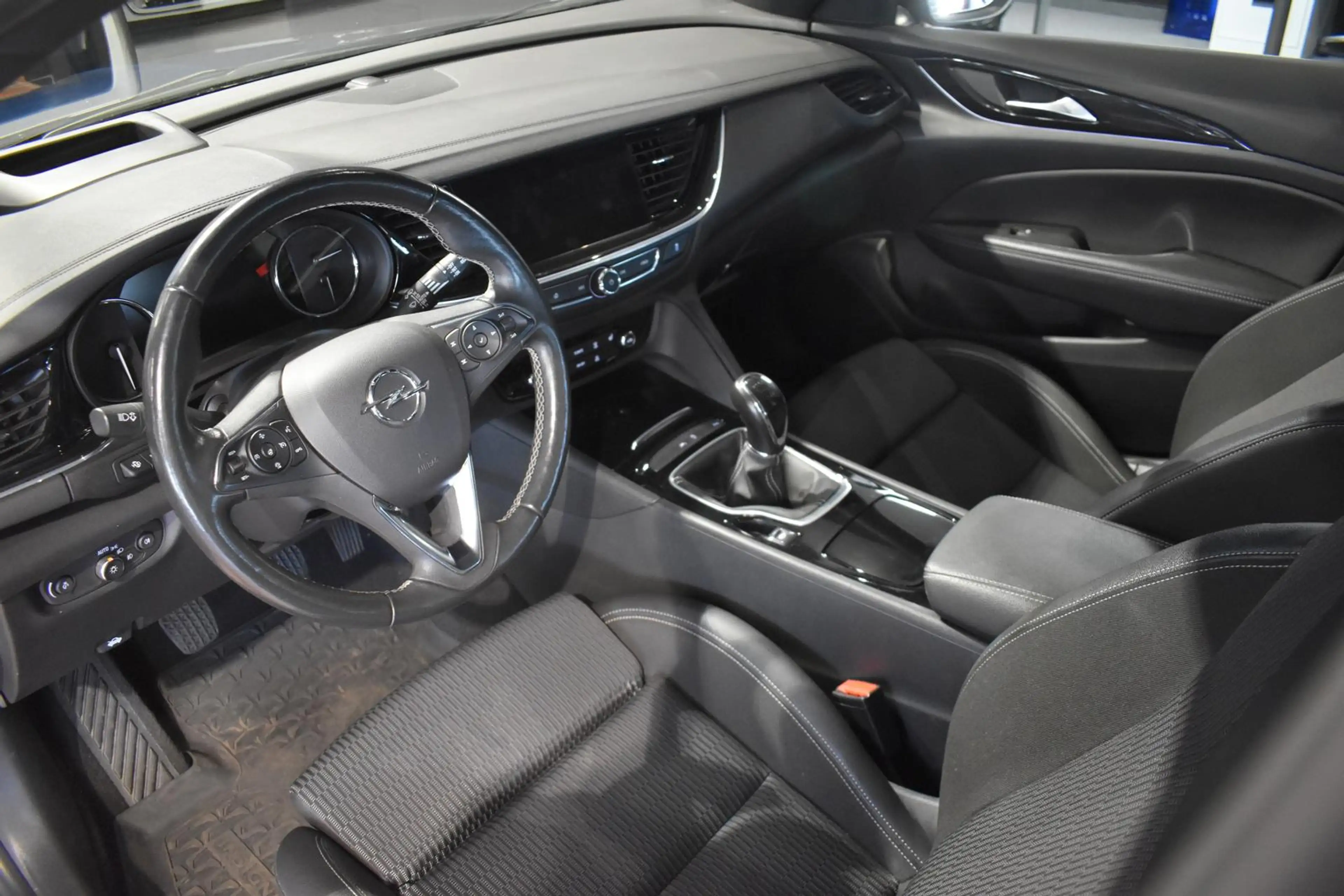 Opel Insignia ST 2.0 ACC HEADUP KEYLESS MATRIX KAMERA — photo 14
