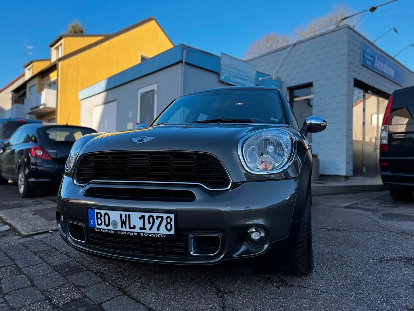MINI Cooper S Countryman All4 Šedá - 2