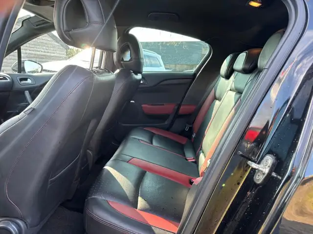 Citroen DS4 view 14