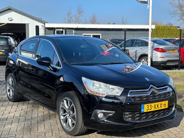 Citroen DS4 view 3