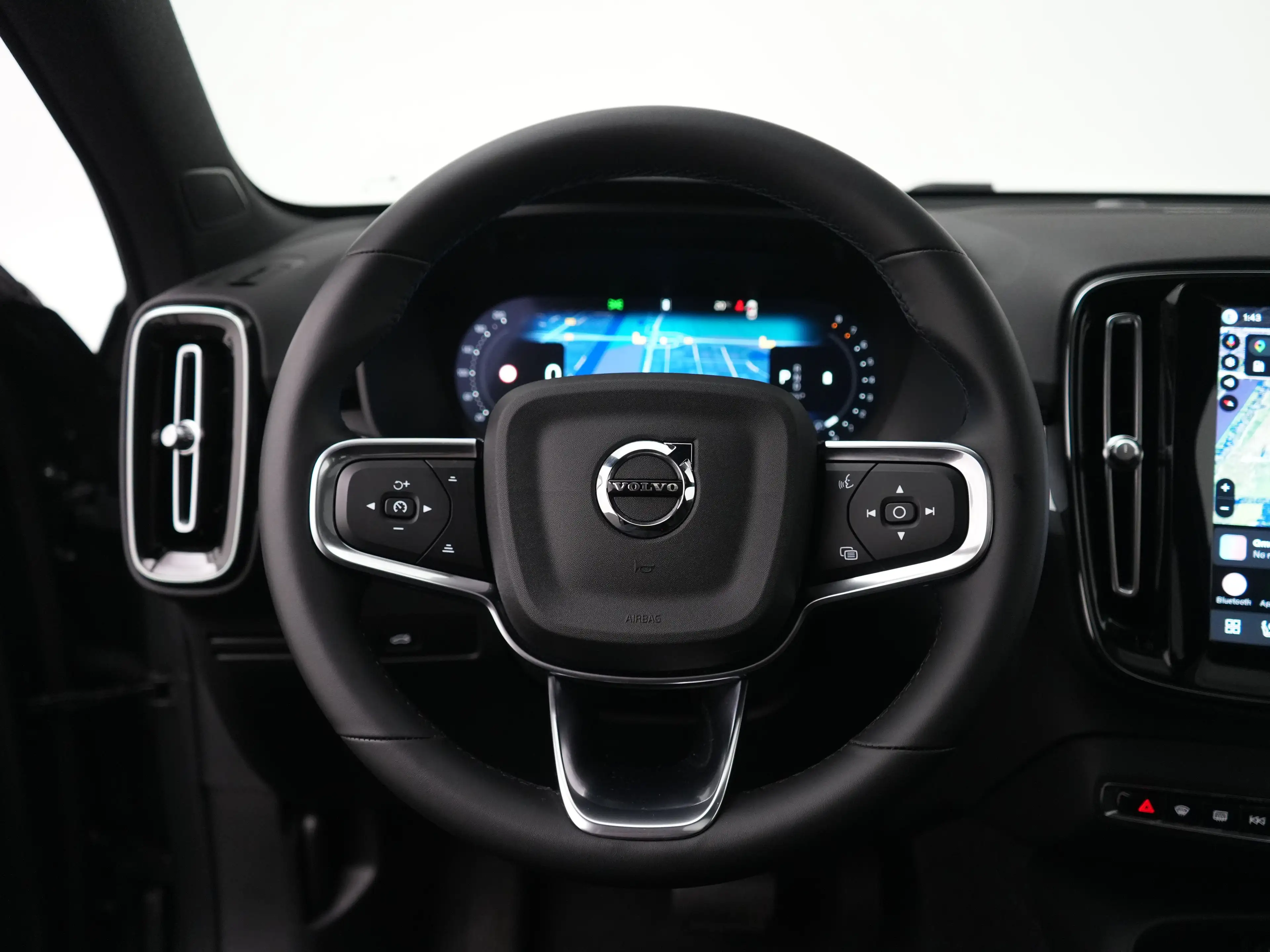 Volvo XC40 B4 Plus Dark | Harman/Kardon | Panoramadak | Nubuc — photo 34