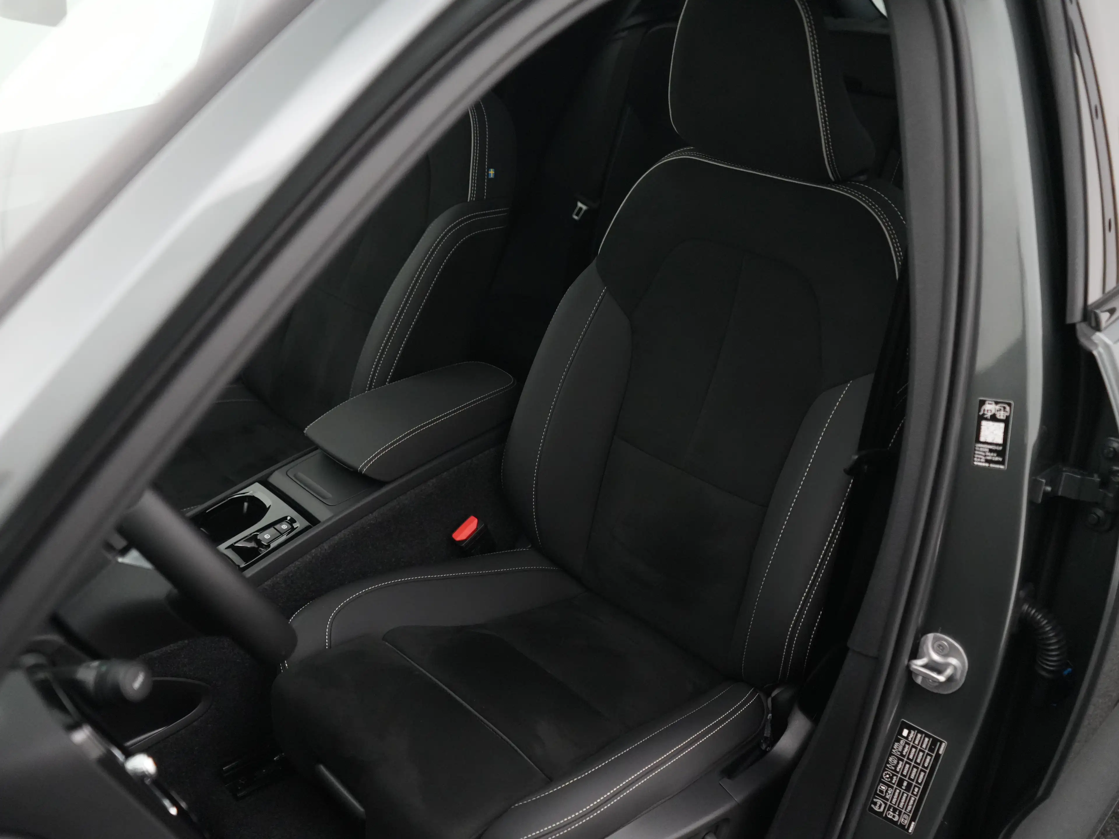 Volvo XC40 B4 Plus Dark | Harman/Kardon | Panoramadak | Nubuc — photo 29