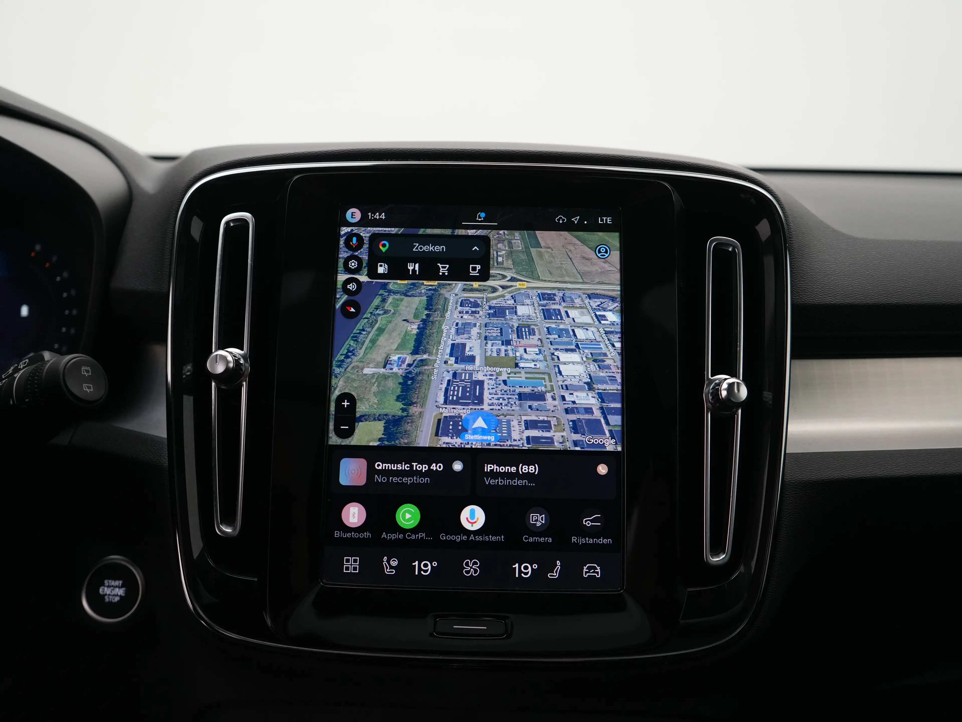 Volvo XC40 B4 Plus Dark | Harman/Kardon | Panoramadak | Nubuc — photo 19