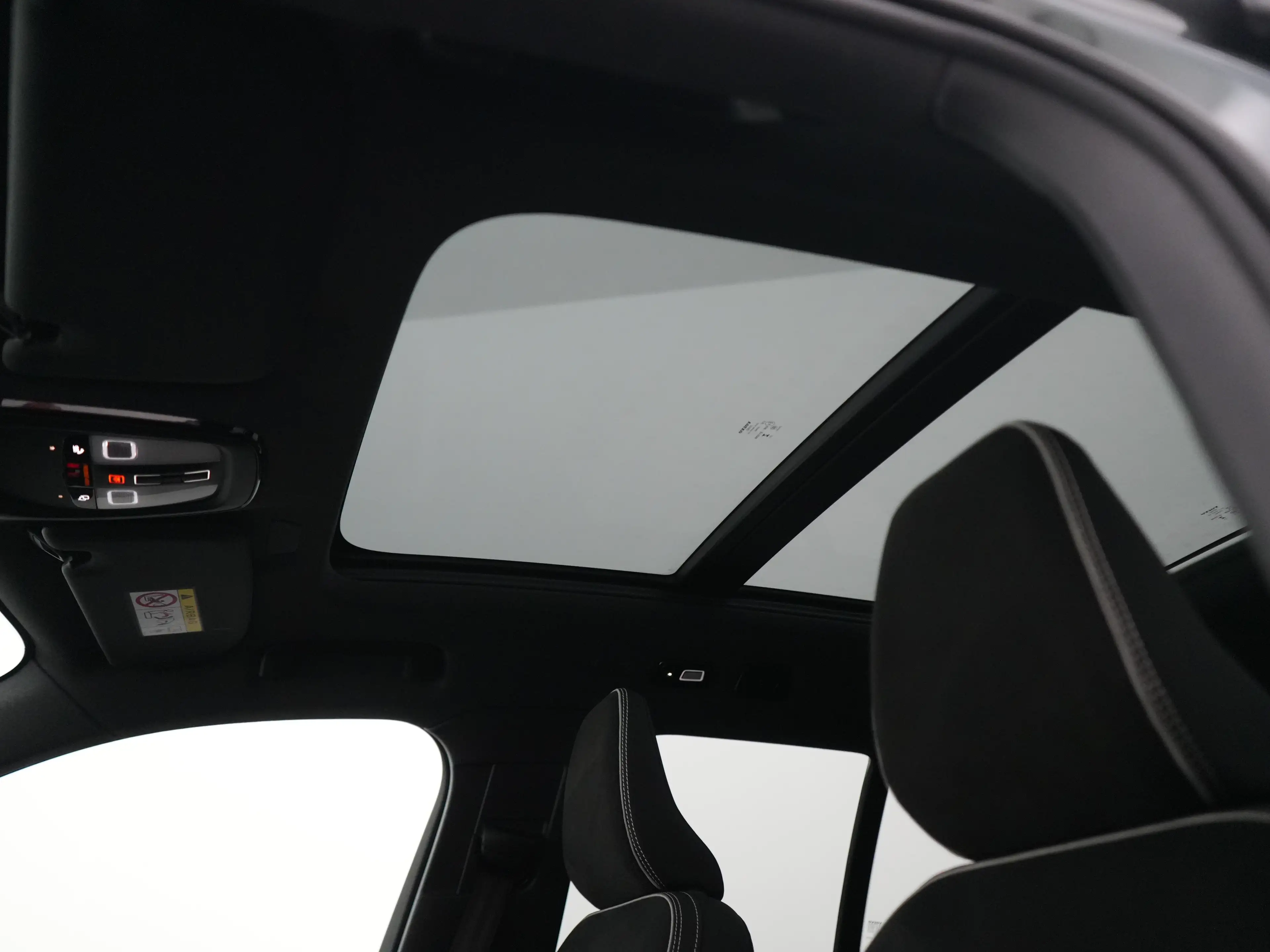 Volvo XC40 B4 Plus Dark | Harman/Kardon | Panoramadak | Nubuc — photo 24