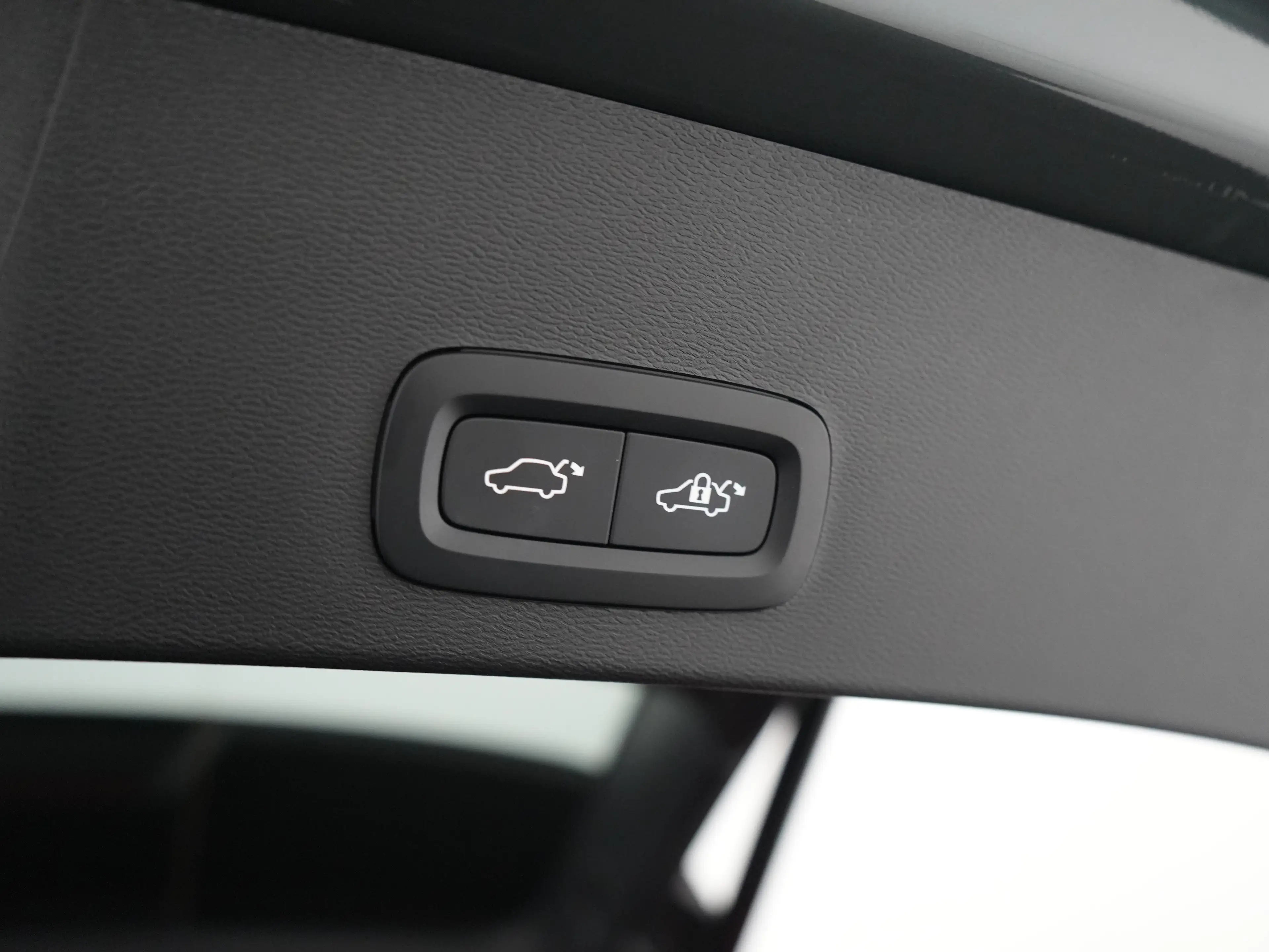 Volvo XC40 B4 Plus Dark | Harman/Kardon | Panoramadak | Nubuc — photo 15