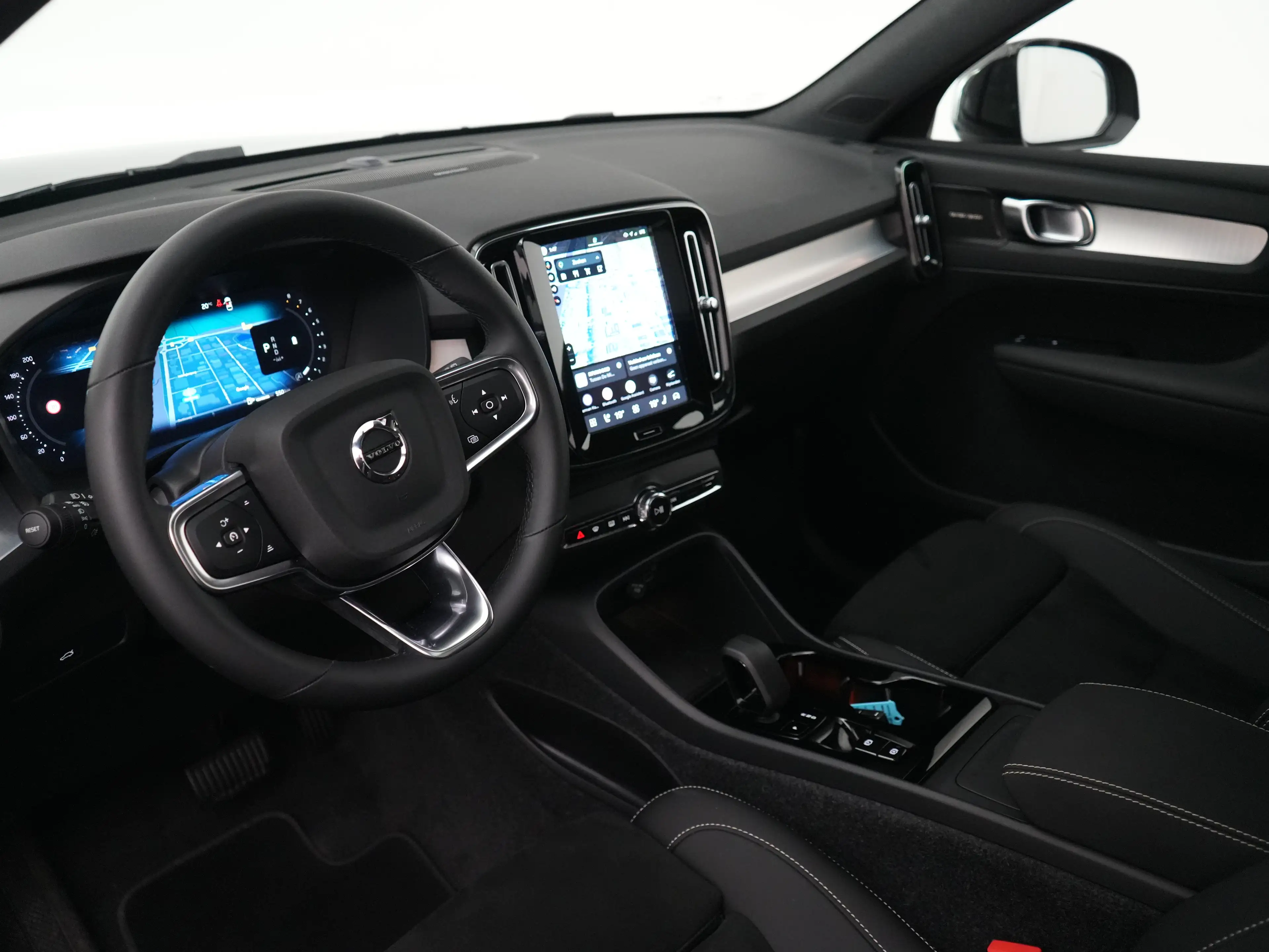 Volvo XC40 B4 Plus Dark | Harman/Kardon | Panoramadak | Nubuc — photo 8