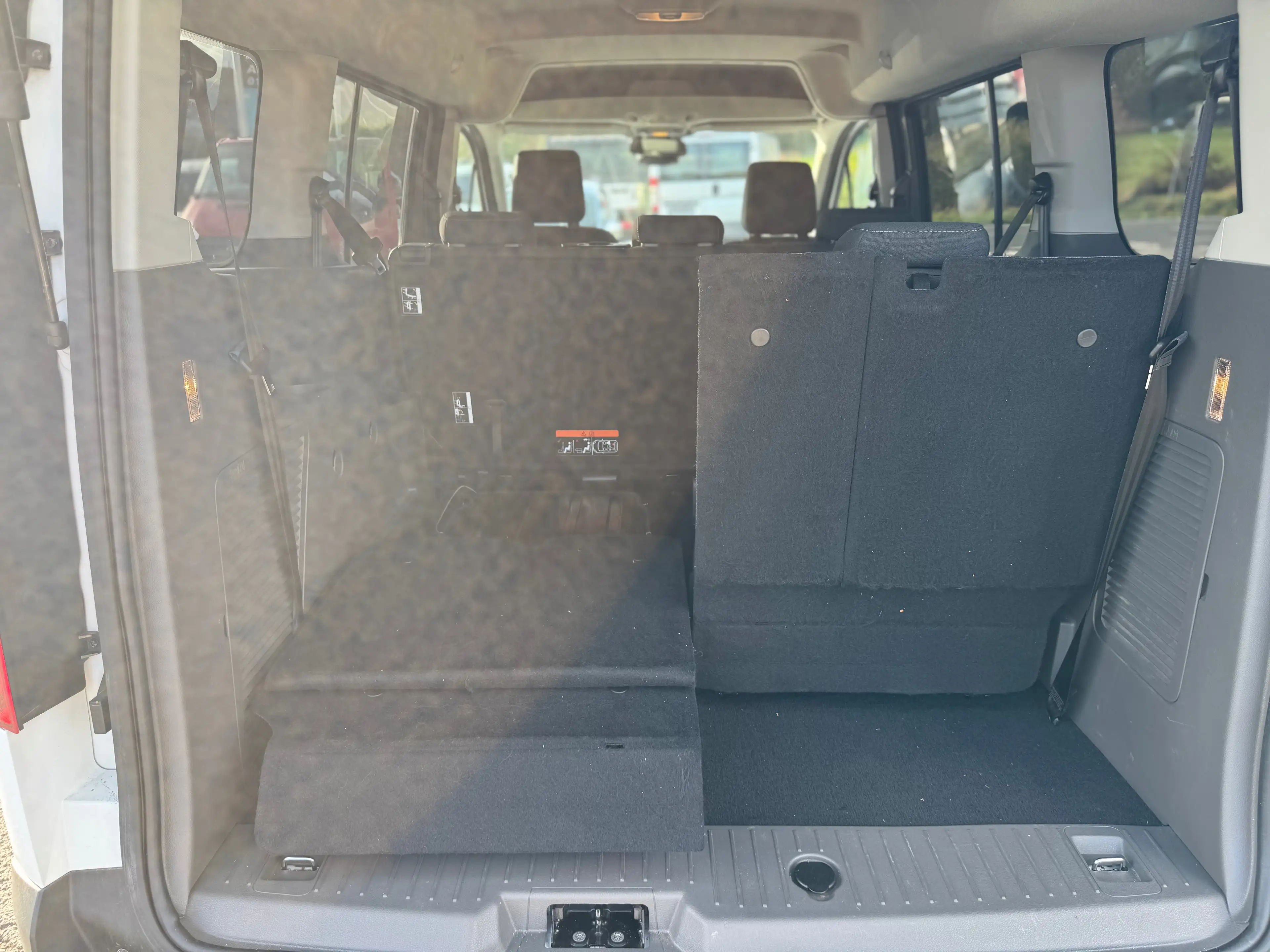 Ford Tourneo Connect Klima/Euro6/AHK/7-Sitzer/ — photo 13