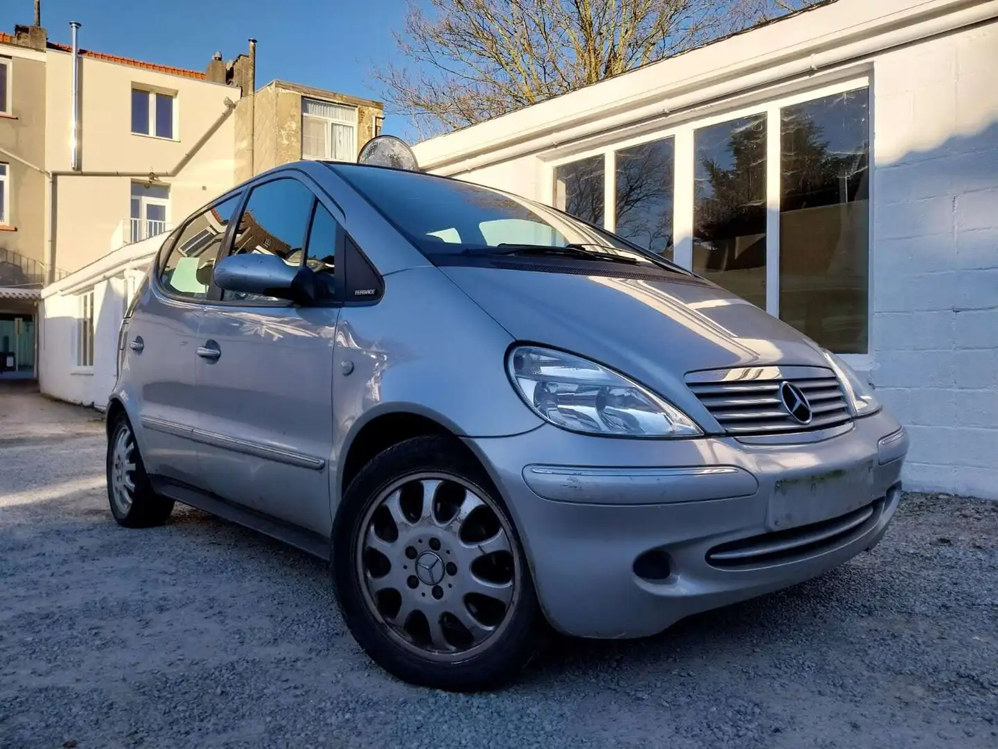 Mercedes-Benz A 190 Elegance * V/E * AUTOMAT * MARCHAND OU EXPORT * Szary - 2