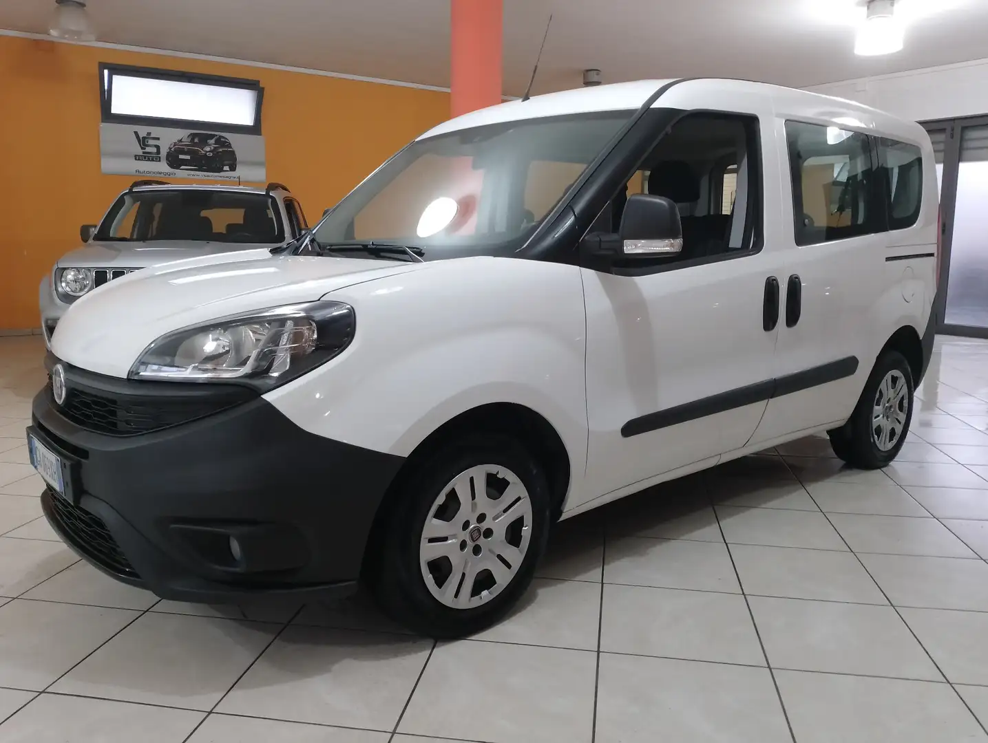Fiat Doblo 1.3 mjt s&s 95cv combi ⭐N1⭐ iva esclusa Bianco - 1