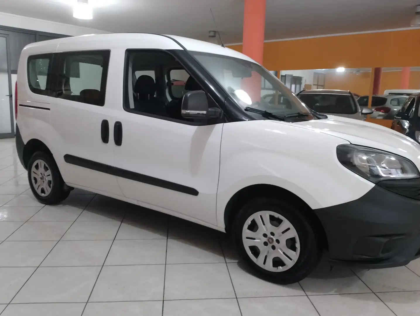 Fiat Doblo 1.3 mjt s&s 95cv combi ⭐N1⭐ iva esclusa Bianco - 2