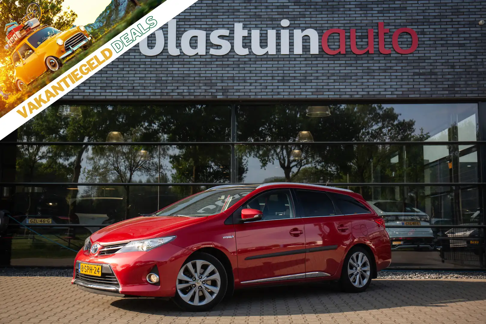 Toyota Auris Touring Sports 1.8 Hybrid Lease Panoramadak, Cruis Красный - 1