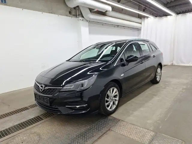 Opel Astra Sports Tourer Elegance NAV LED APPLINK PDC 4SEASON