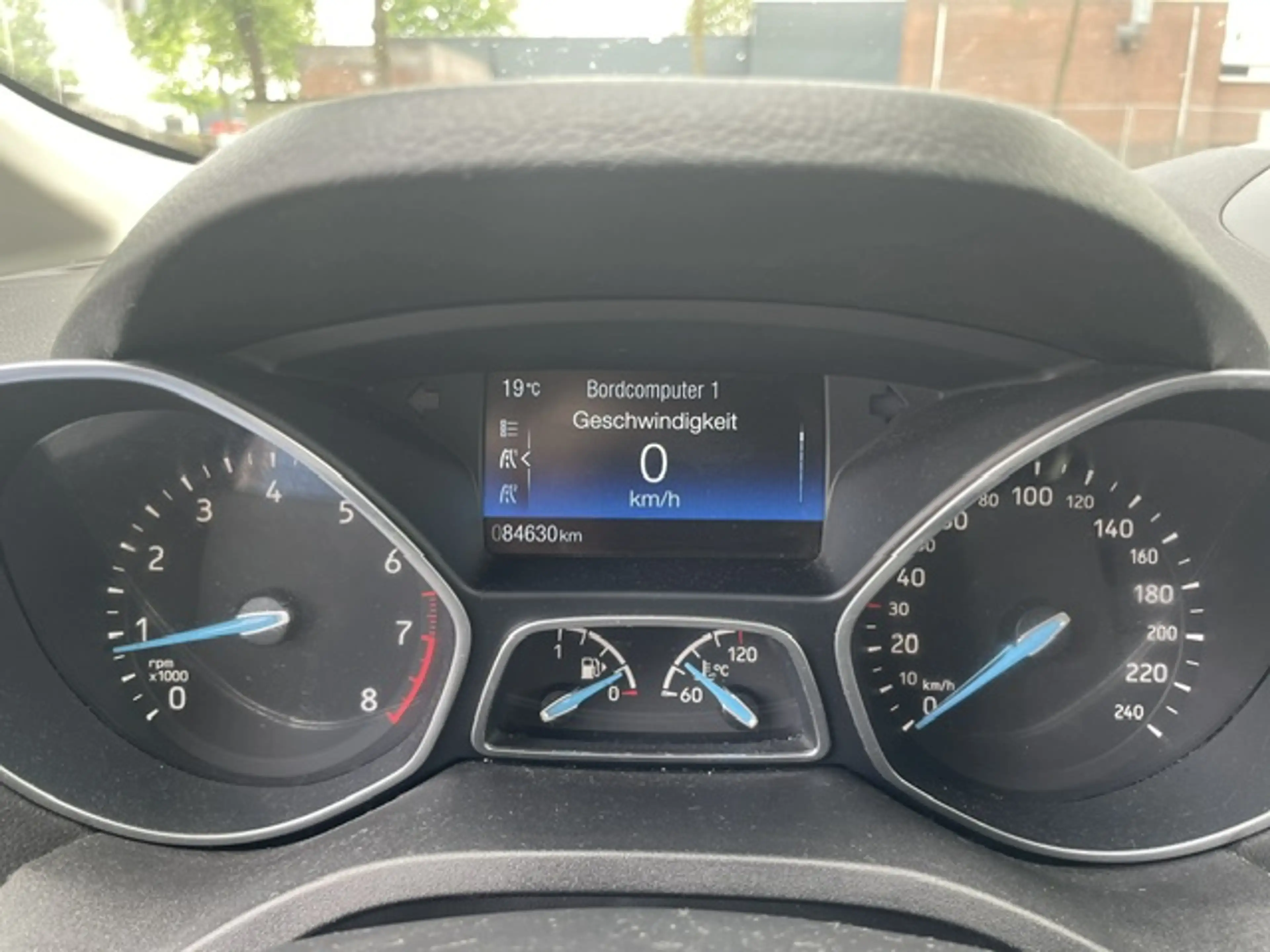 Ford C-Max 1.0 ECOBOOST — photo 9