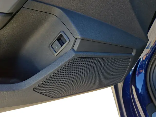 Audi A3 view 11