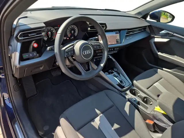 Audi A3 view 4