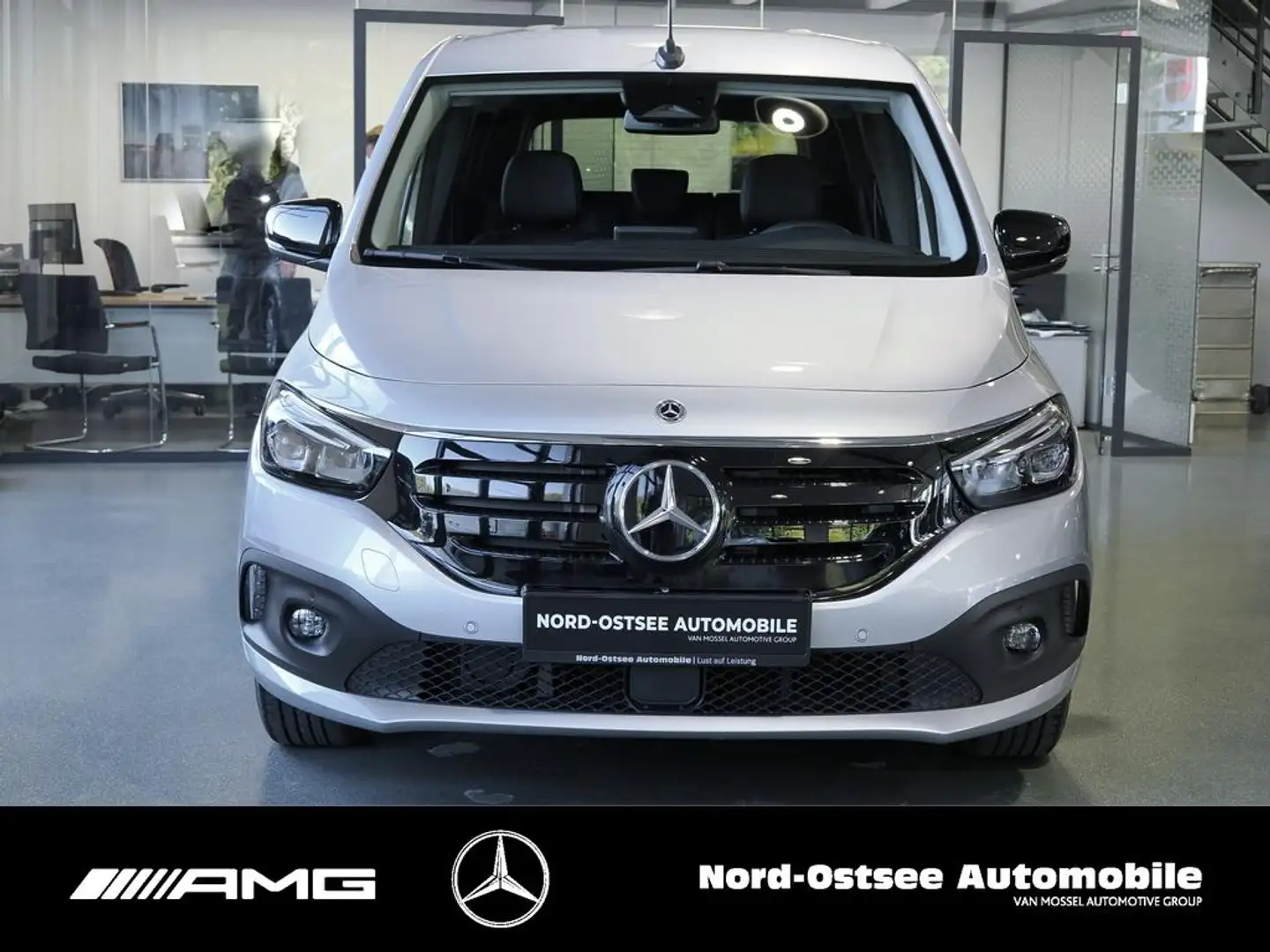 Mercedes-Benz EQT 200 POWER STANDARD NAVI DAB LED TEMPOMAT Argent - 2