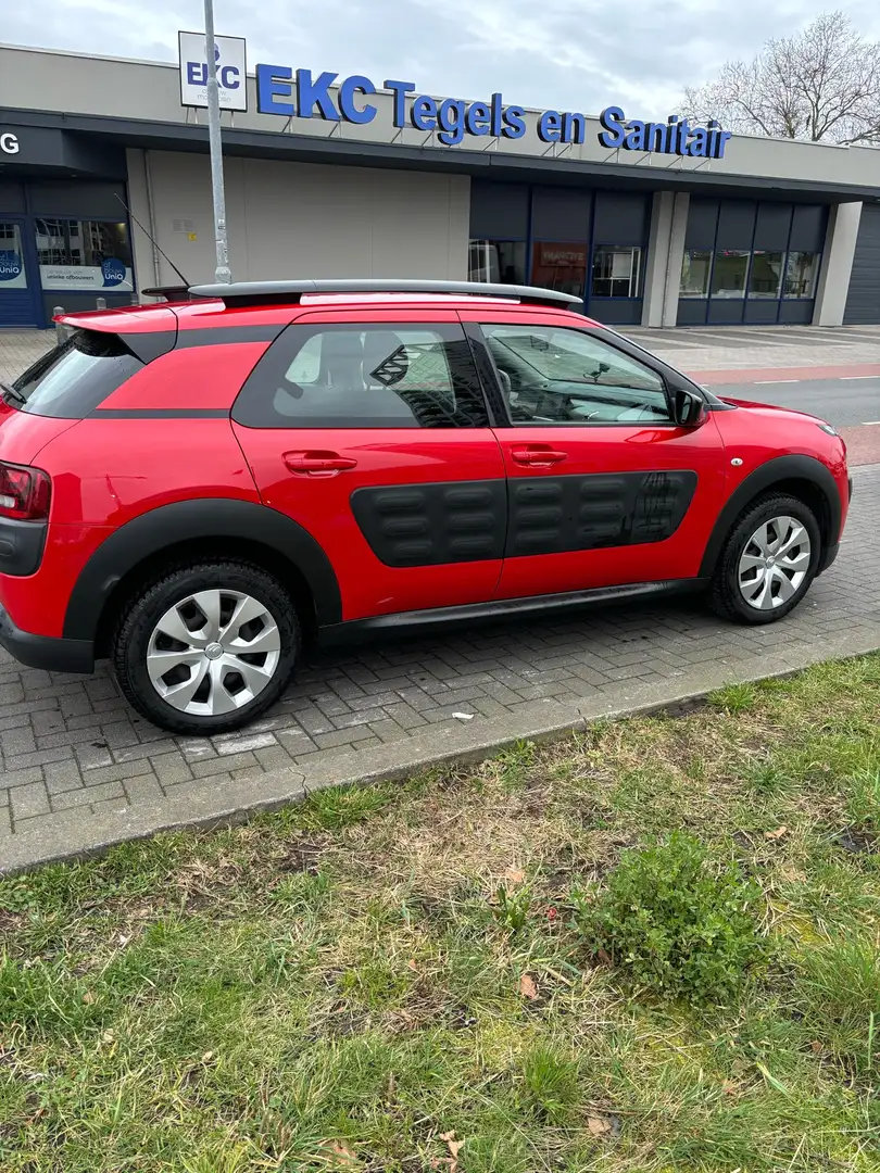 Citroen C4 Cactus 1.2 PureTech Feel Rood - 2
