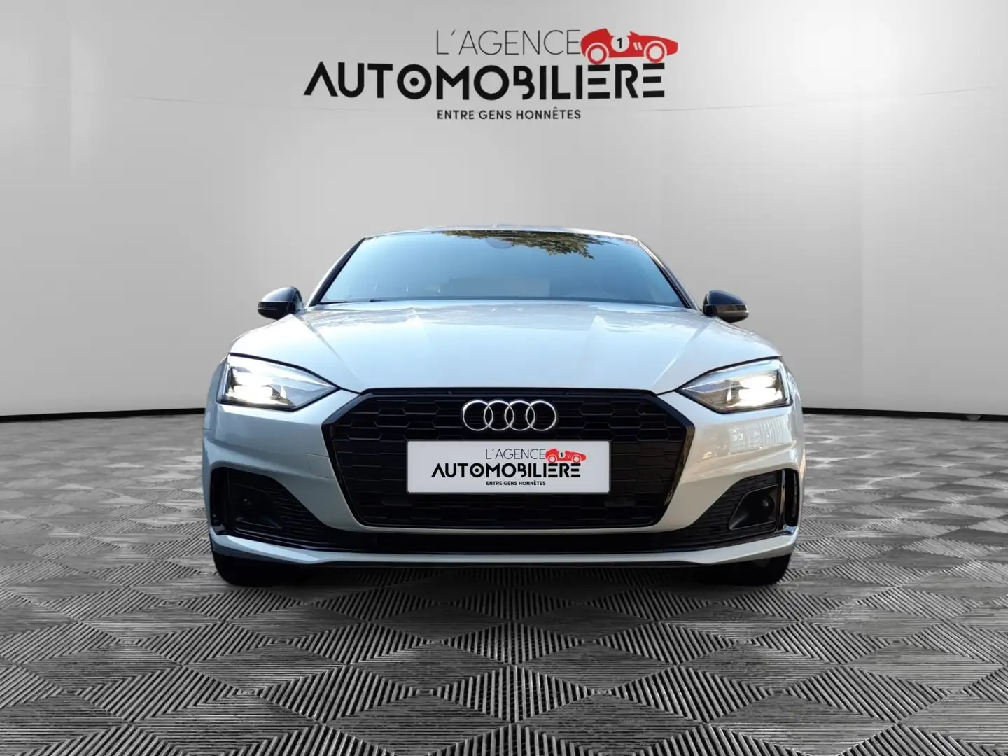 Audi A5 Sportback 35 TDi Business Edition S line tronic Blanc - 2