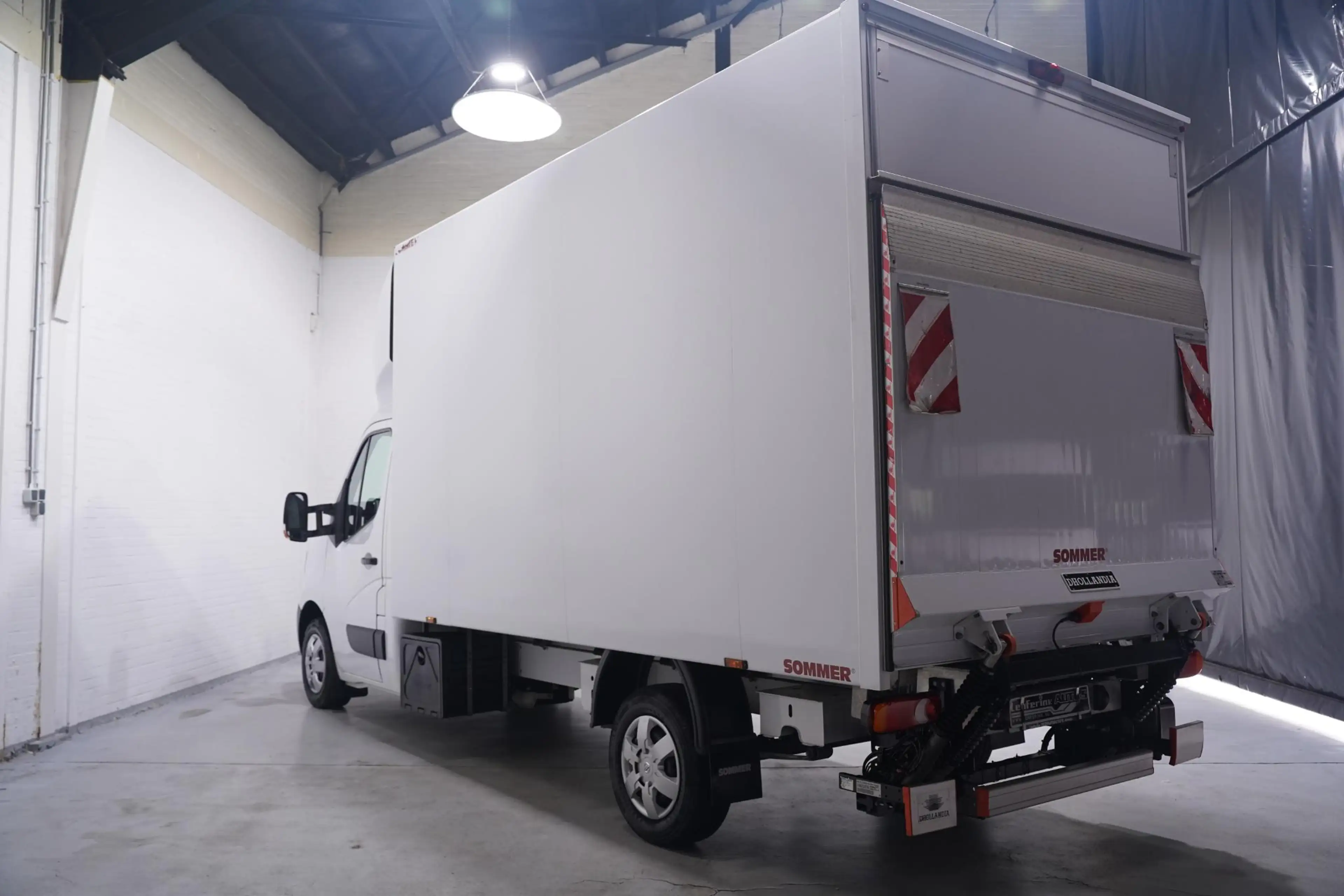 Nissan Interstar 2.3 DCi 163 pk Bakwagen met Laadklep Navi, Airco A — photo 3