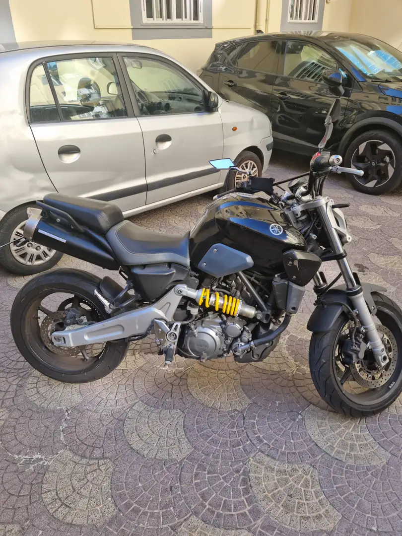 Yamaha MT-03 Versione da 33,40 Kw (idoneità patente A2) Czarny - 2