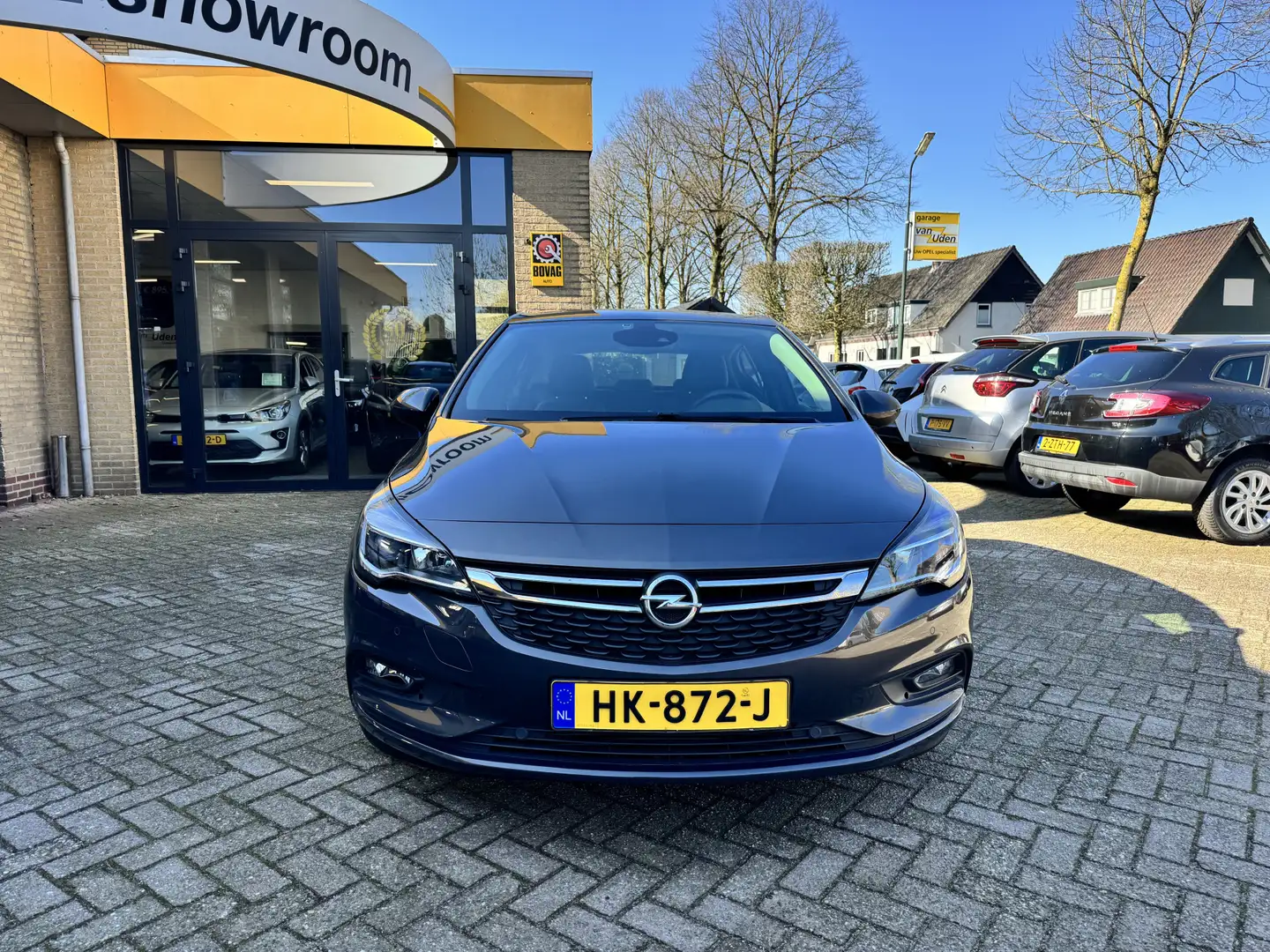 Opel Astra 1.4 Turbo Innovation 150PK Climate Control Navi Ca Grau - 2