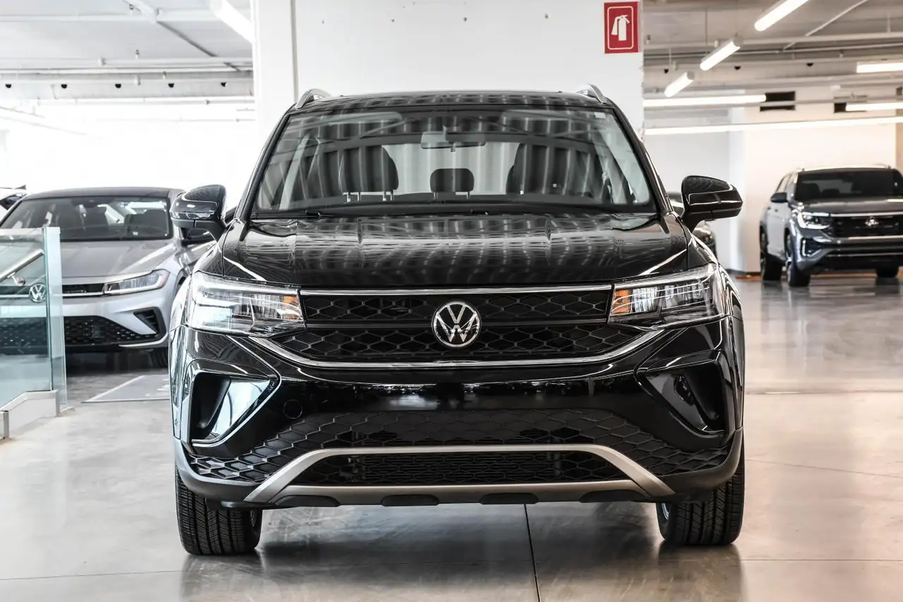 Volkswagen Taos снимка Volkswagen Taos