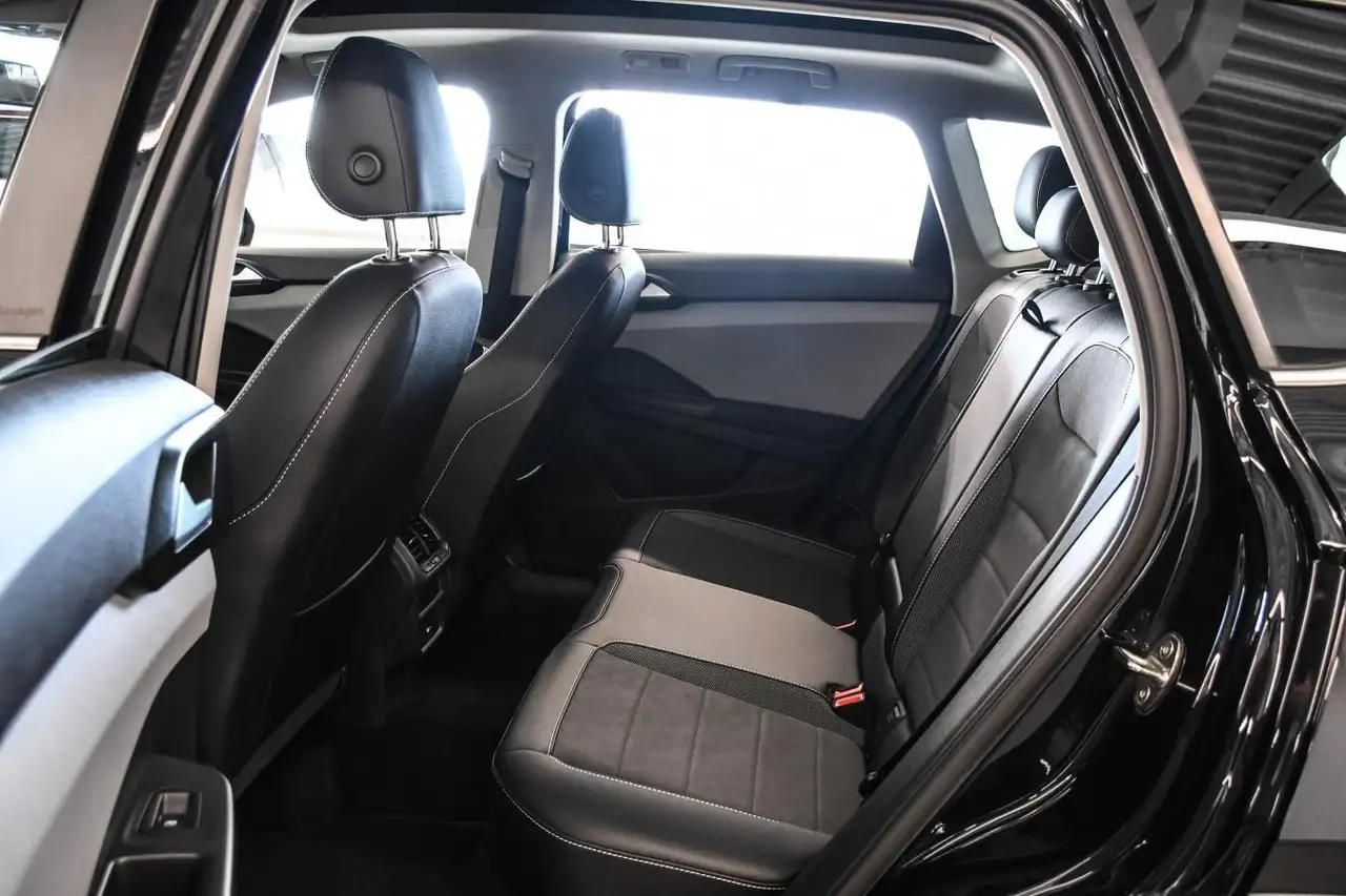 Volkswagen Taos снимка Volkswagen Taos