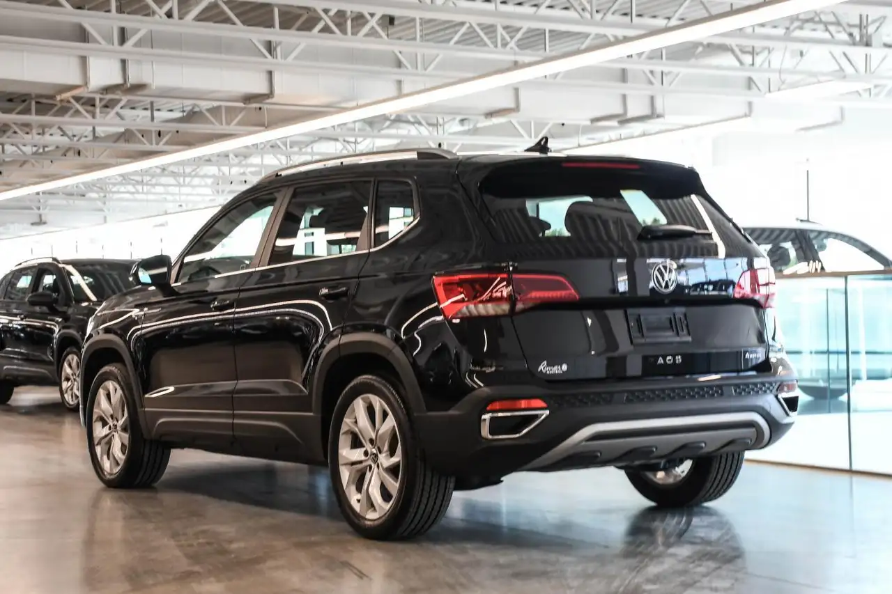 Volkswagen Taos снимка Volkswagen Taos