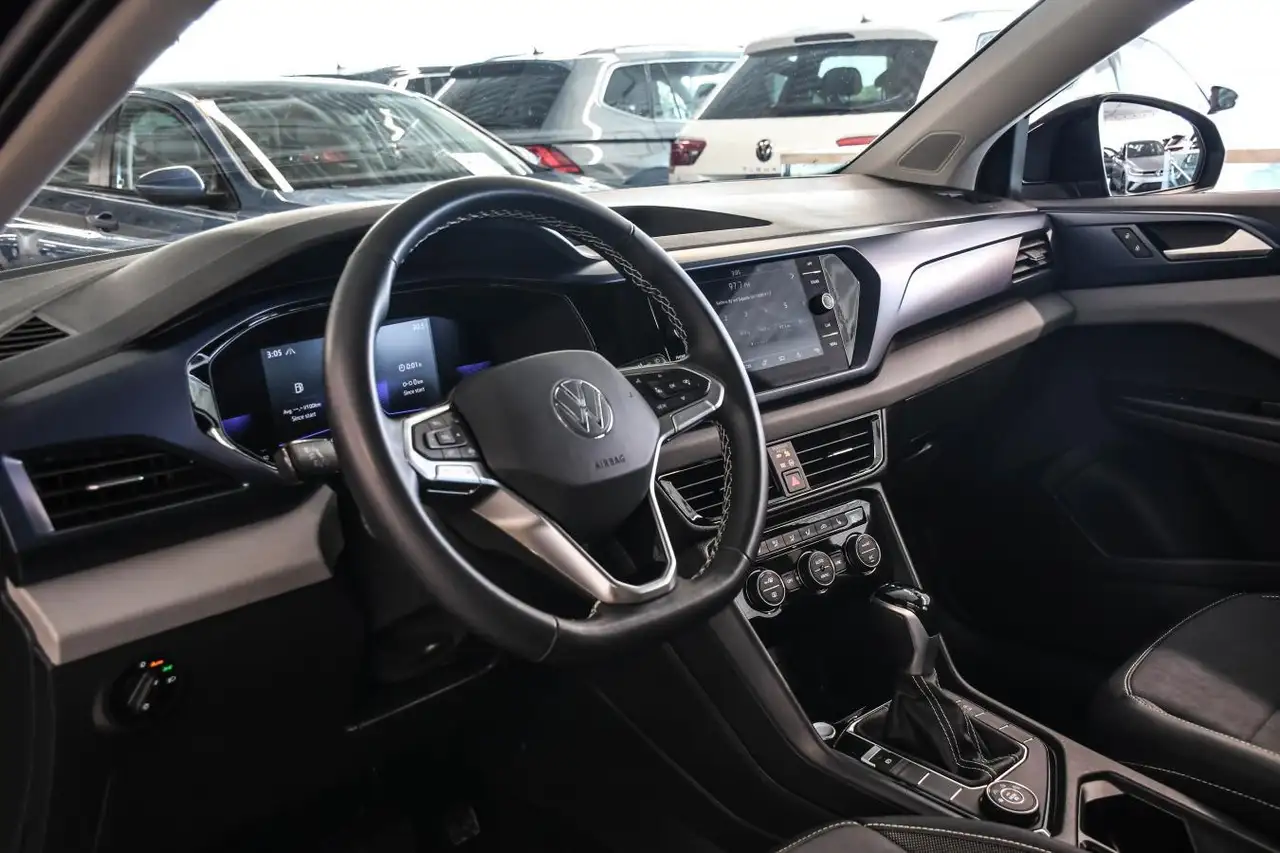 Volkswagen Taos снимка Volkswagen Taos