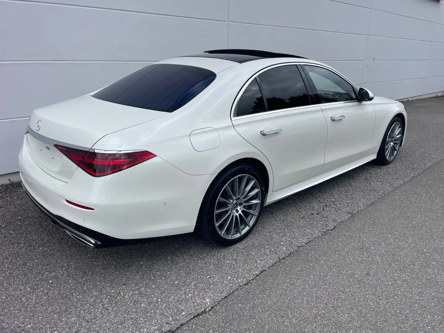 Mercedes-Benz S 580 S -Klasse Lim. S 580 e AMG LINE Blanc - 2