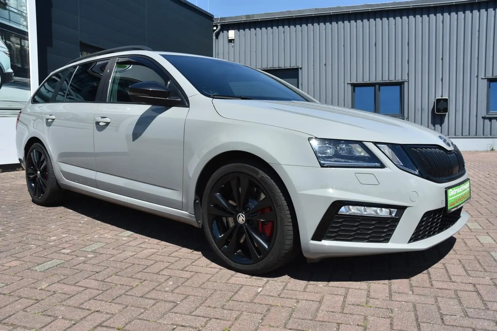 Skoda Octavia 2.0 TSI DSG*Navi*LED*Bhz.FS*PDC v/h*uvm. Grau - 2