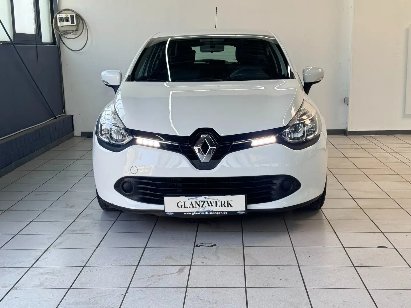 Renault Clio IV 1.2 TCe Dynamique *Automatik*Scheckheft*Navi Weiß - 2