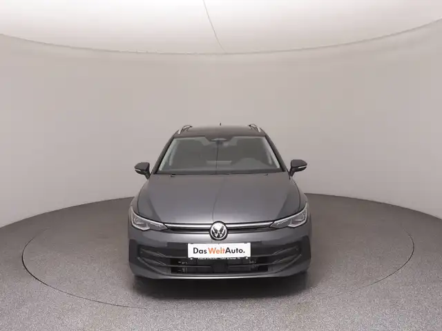 Volkswagen Golf view 3
