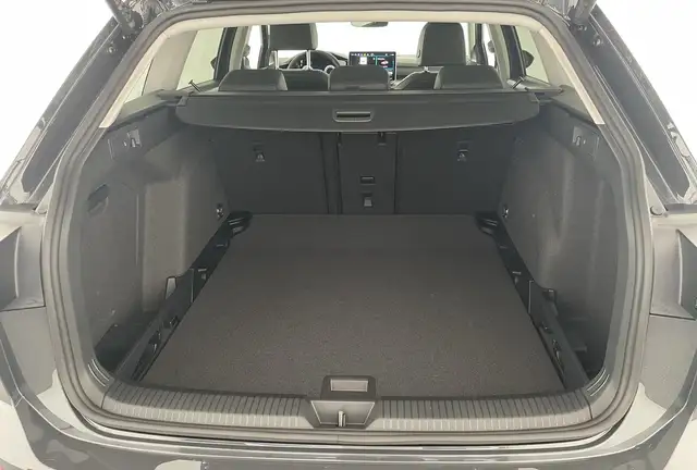 Volkswagen Golf view 7