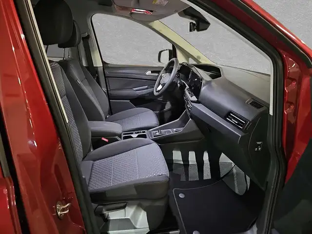 Ford Tourneo Connect view 3